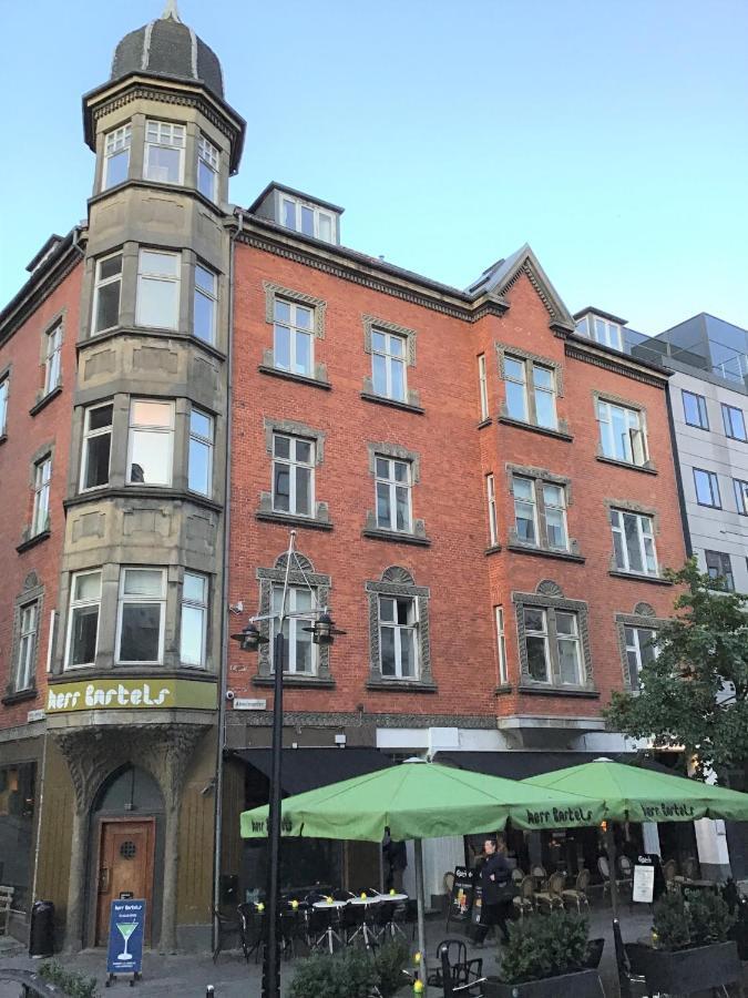 Hyggelig 2-Bedroom Apartment In The Center Of Aarhus Exterior foto